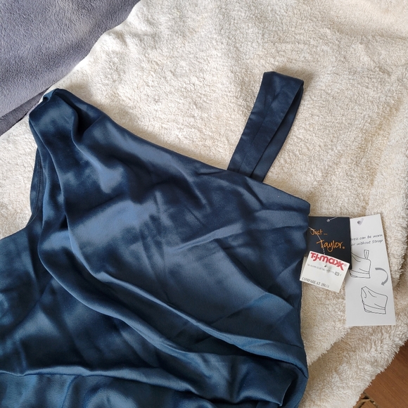 NWT Just Taylor midnight blue satin dress - Picture 5 of 6